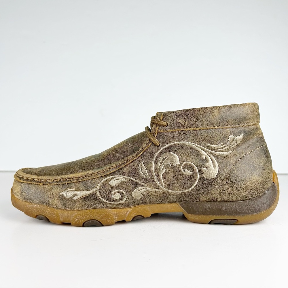 Twisted X Chukka Leather Scroll Embroidered Driving Moc Shoe Ankle Bootie - Picture 6 of 12